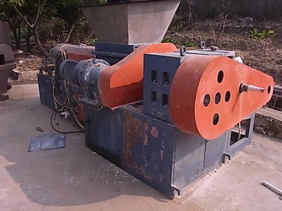 混煉機(jī)-供應(yīng)(整廠橡塑膠機(jī)械設(shè)備 EVA機(jī)械設(shè)備)二手24寸軸承煉膠機(jī)-混煉機(jī)盡.
